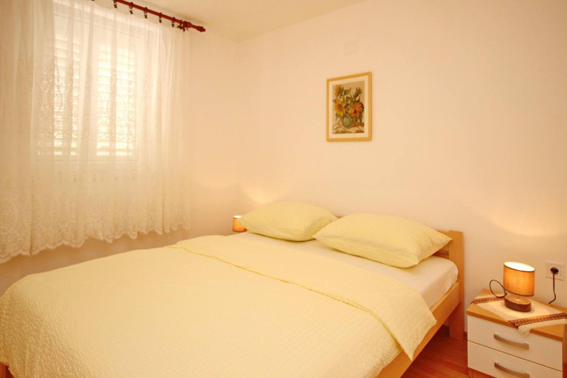 Apartments Vasilic-Cugalj-Smokvina Башка Экстерьер фото